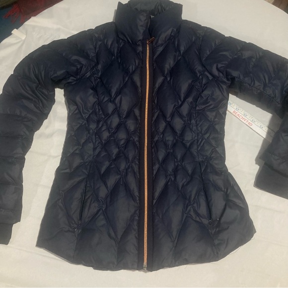 Athleta puffer jacket - Picture 1 of 6